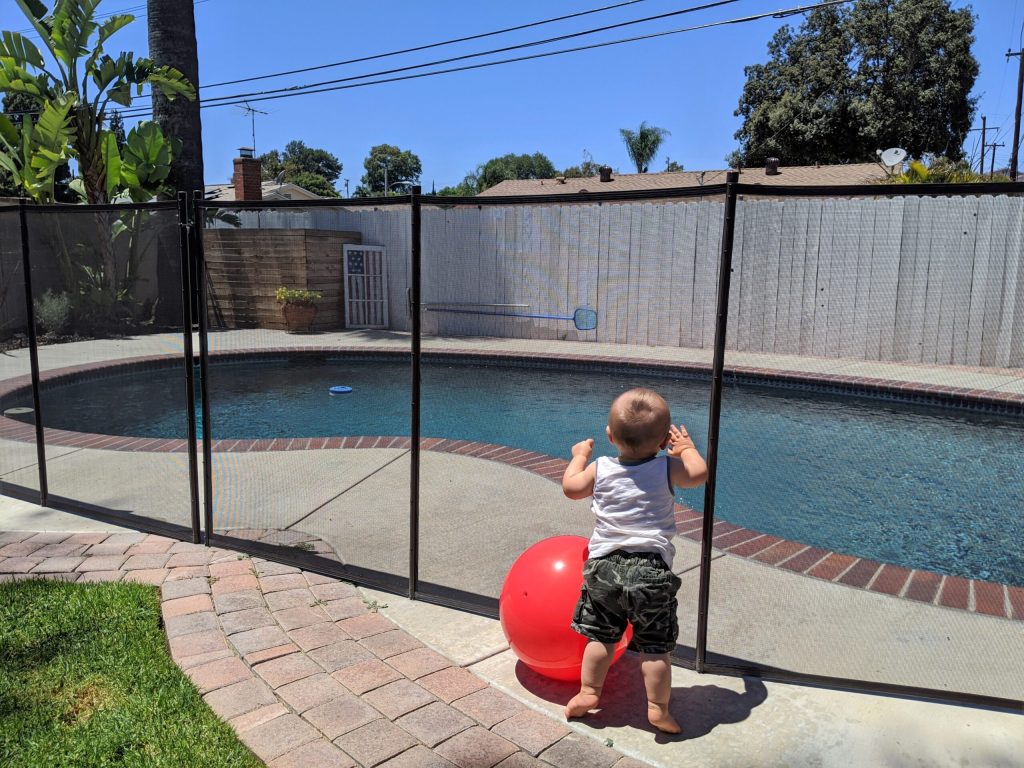 Pool-Fence-Gallery-Photo-3-scaled